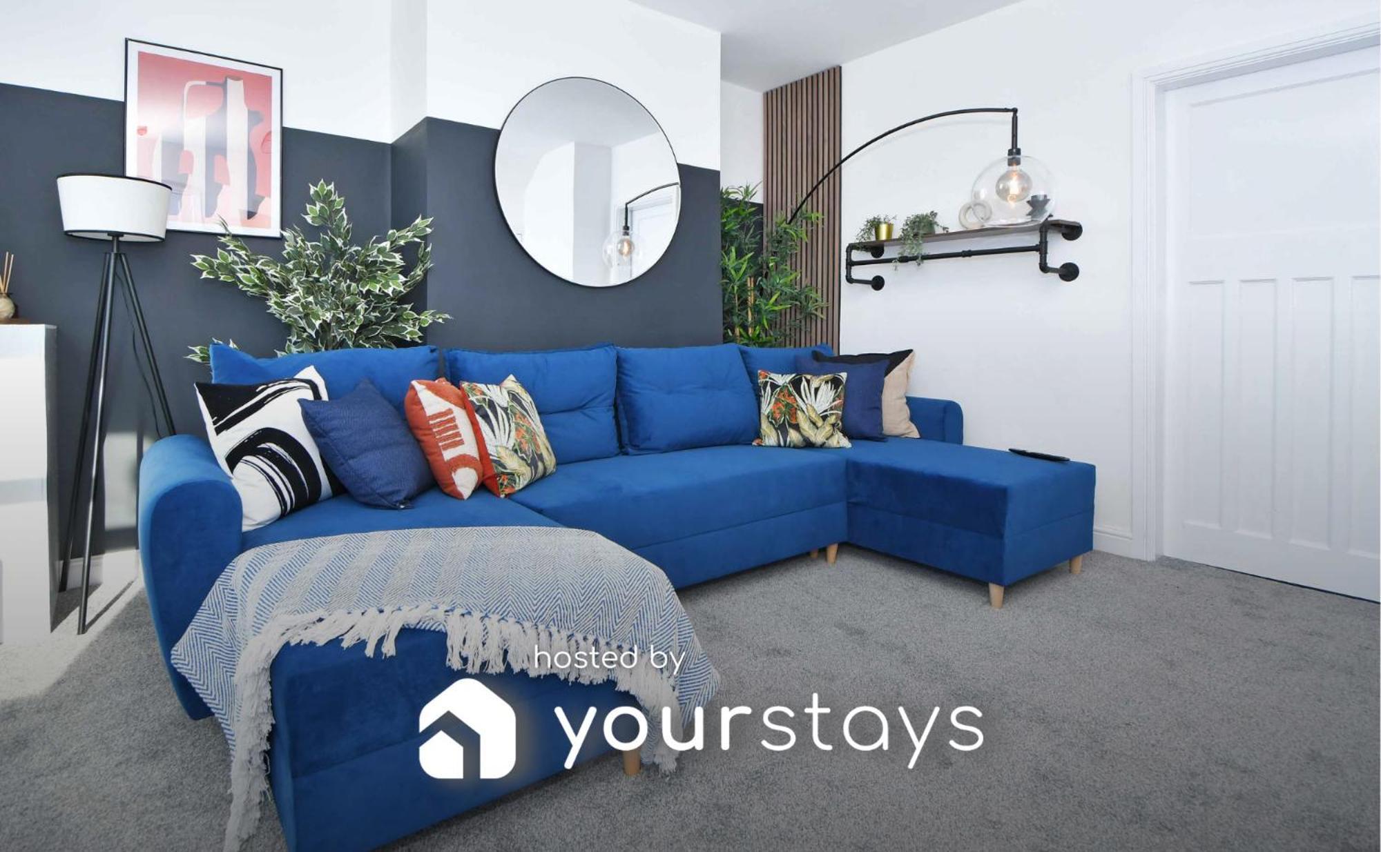Lily House By Yourstays - Cosy 3 Bedroom House In Кру Экстерьер фото